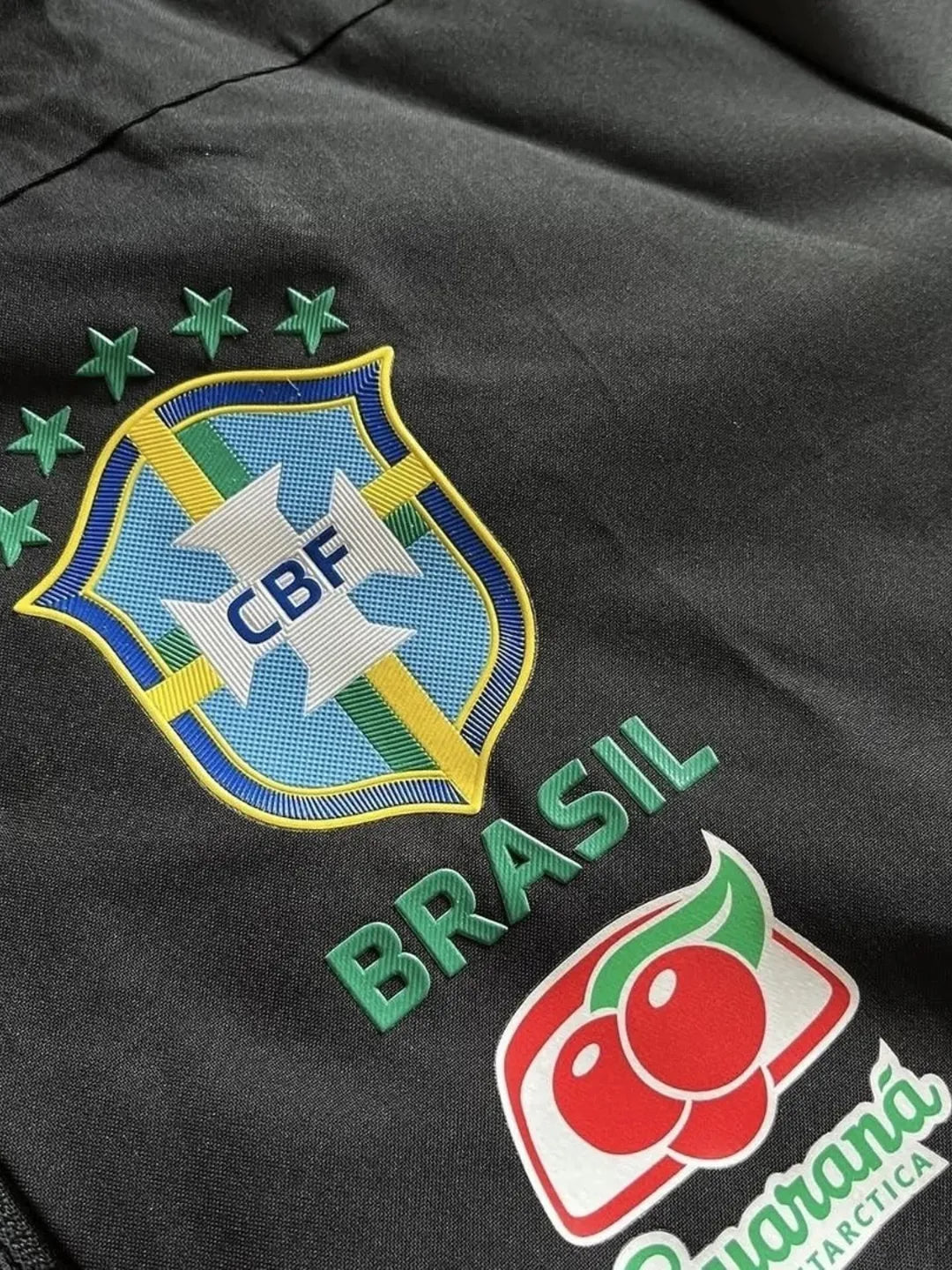 BRASIL WINDBREAKER - BLACK