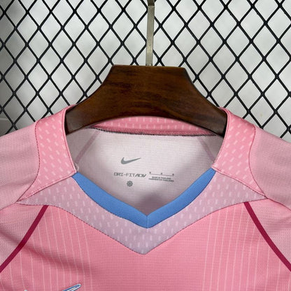 Barcelona Pink Dream Kit - Hello Kitty