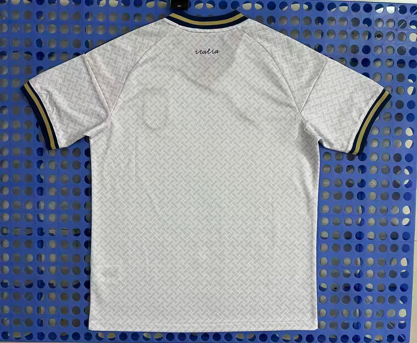 ITALY AWAY 2026